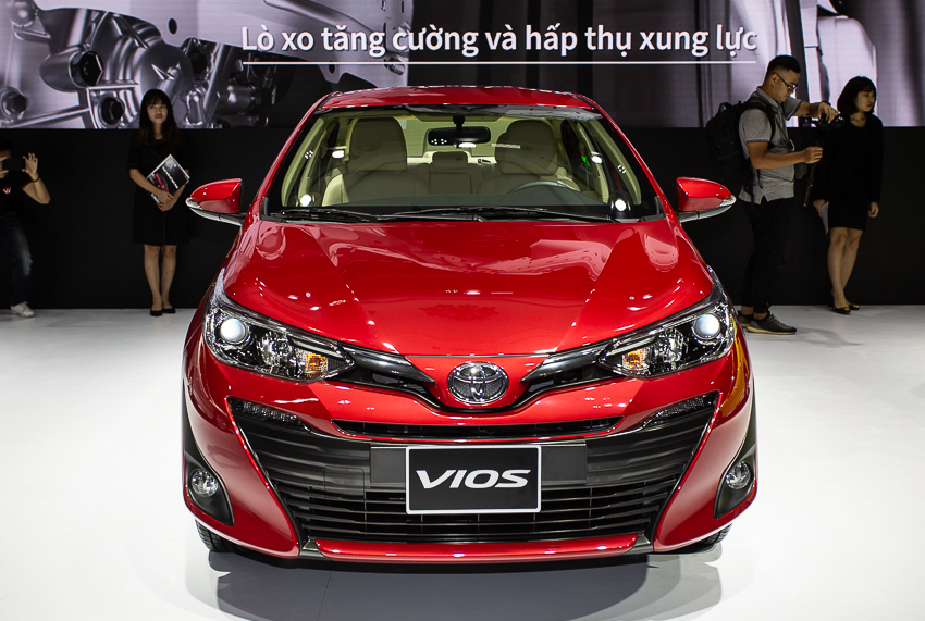 Toyota Vios 2018 được thay đổi nhiều chi tiết trong thiết kế. 