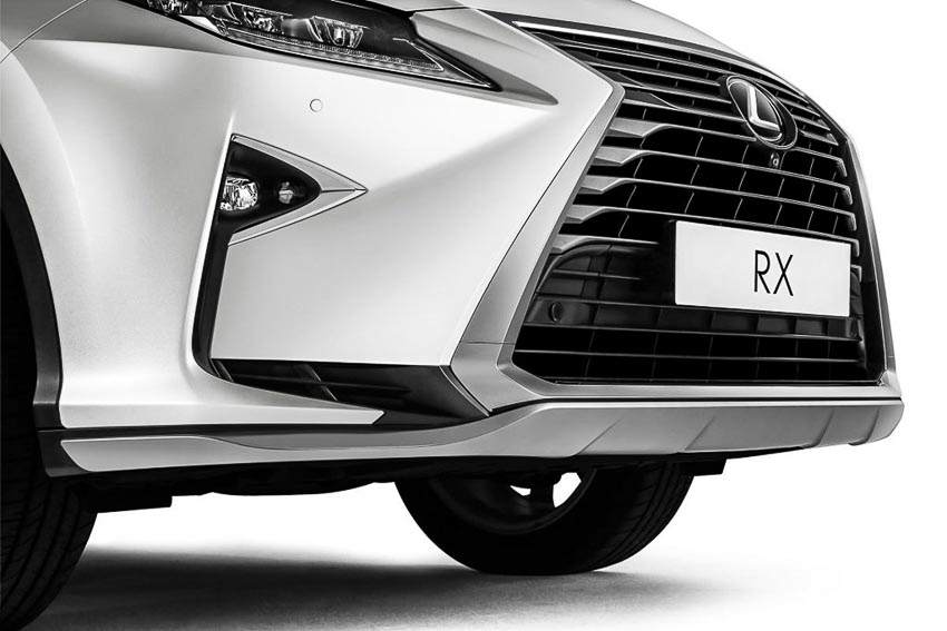 Lexus-RX300-Special-Edition-danh-rieng-cho-Malaysia-2