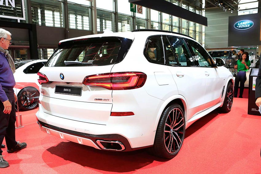 can-canh-BMW-X5-2019-G05-tai-Paris-Motor-Show-2018-18