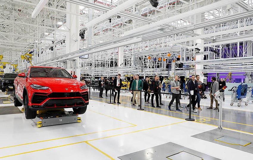 nhà máy sản xuất siêu SUV Lamborghini URUS 6