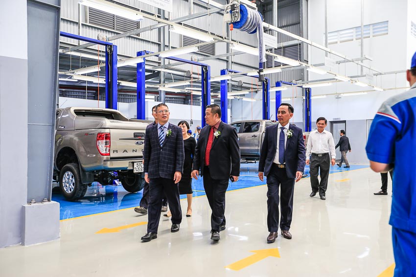 Ford Việt Nam khai trương đại lý chính hãng Gia Định Ford 2