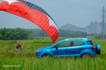welovecar.vn-Ford Ecosport Parachute 2014-13