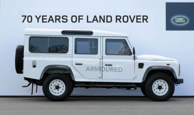 land-rover-70-ARMOURED-DEFENDER-110-copy
