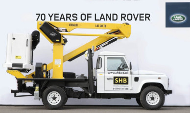 land-rover-70-DEFENDER-130-CHERRY-PICKER-copy