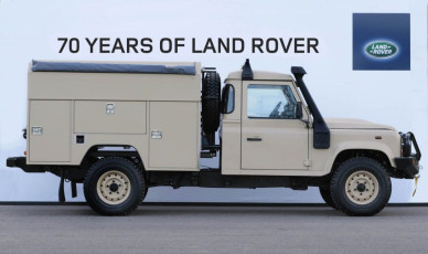 land-rover-70-DEFENDER-130-MAINTENANCE-VEHICLE-copy