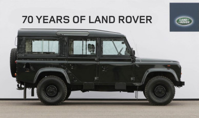 land-rover-70-HM-THE-QUEENS-110-STATION-WAGON-copy
