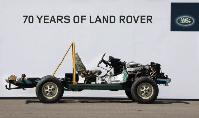 land-rover-70-RANGE-ROVER-DRIVEABLE-DEMONSTRATION-CHASSIS-copy
