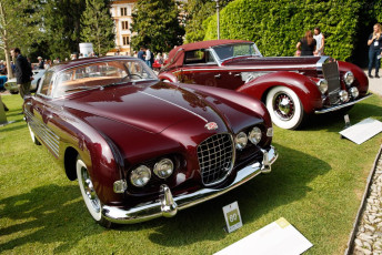 Cadillac-Series-62-Ghia-Coupe-137456