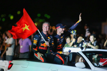 Welovecar-Khoi dong F1 Vietnam Grand Prix-44