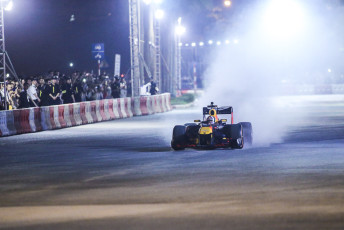 Welovecar-Khoi dong F1 Vietnam Grand Prix-7