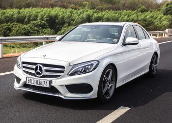 Trải nghiệm Mercedes-Benz C250 AMG – Xe thể thao “Đẳng cấp thời thượng”