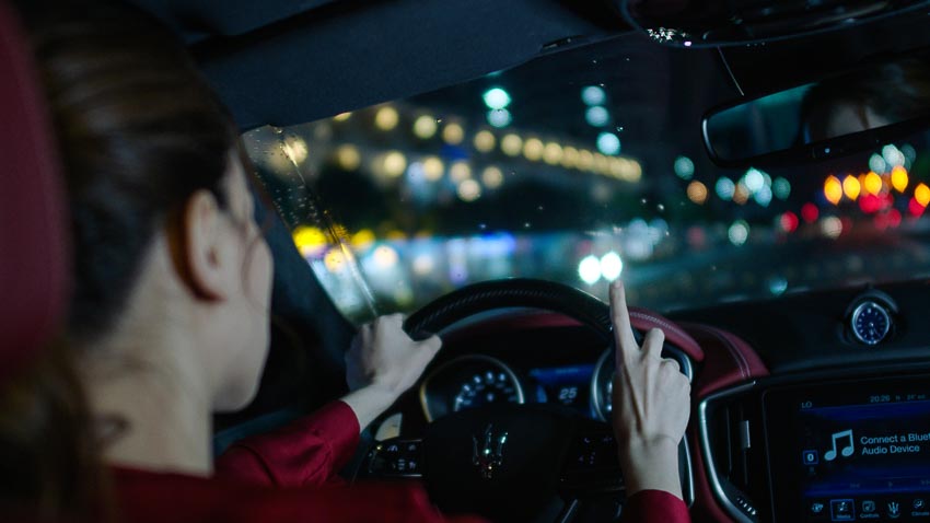 Hồ Ngọc Hà cùng Maserati Ghibli S Q4 xuất hiện trong “Be Beautifully Bold”