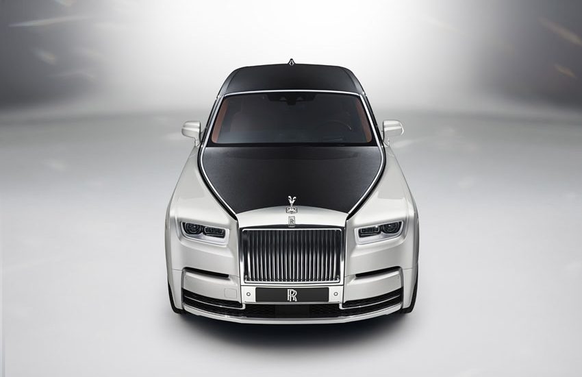 Rolls-Royce Phantom được bình chọn là “Chiếc xe siêu sang của năm” 