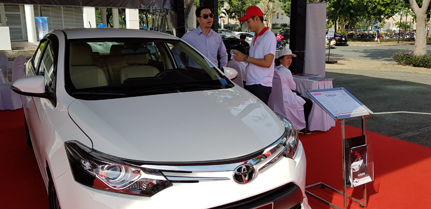Toyota Vios tiếp tục đứng đầu Top 10 xe bán chạy nhất trong tháng 11