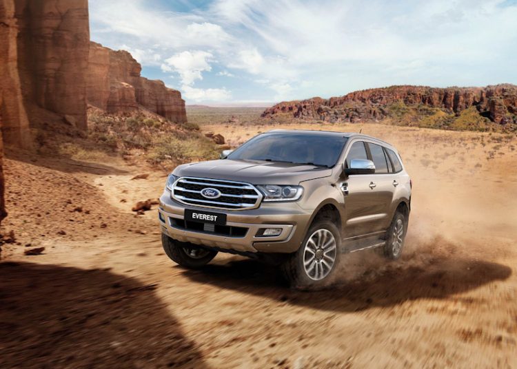 Ford nâng cấp động cơ 2.0 tăng áp kép, hộp số tự động 10 cấp cho Everest