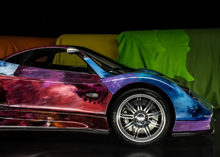Khi siêu xe triệu đô Pagani Zonda S qua tay họa sĩ nghệ thuật trừu tượng