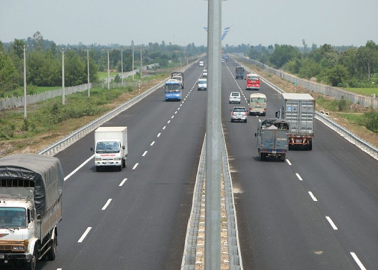 Phí bảo trì đường bộ 2018