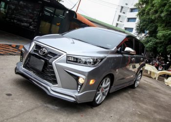 Toyota Innova độ theo phong cách Lexus ở Việt Nam