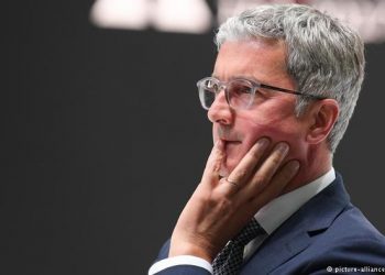 Giám đốc điều hành hãng xe Audi bị bắt