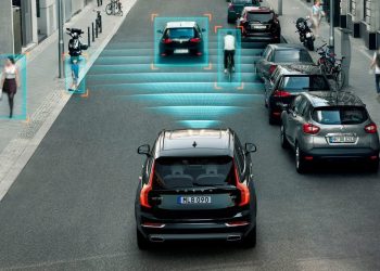 5 công nghệ an toàn đỉnh cao mà xế hộp nào cũng nên trang bị