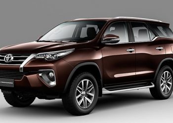 Toyota Việt Nam giới thiệu Fortuner phiên bản 2018 với giá từ 1,026 tỉ đồng