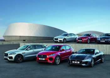 Jaguar Land Rover Việt Nam tặng thêm 2 năm bảo hành và 1 năm bảo hiểm cho khách hàng