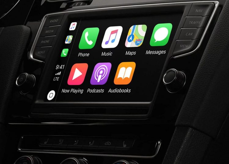 Apple CarPlay vừa ra mắt iOS 12 hỗ trợ ứng dụng Google Maps và Waze