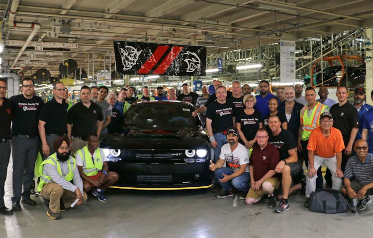 Chiếc Dodge Challenger SRT Demon 2018 cuối cùng xuất xưởng tại Canada