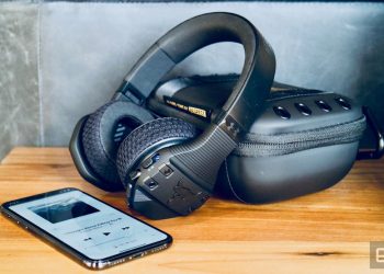 Iron Paradise Airwaves – tai nghe chuyên tập luyện thể thao, khả năng chống mồ hôi