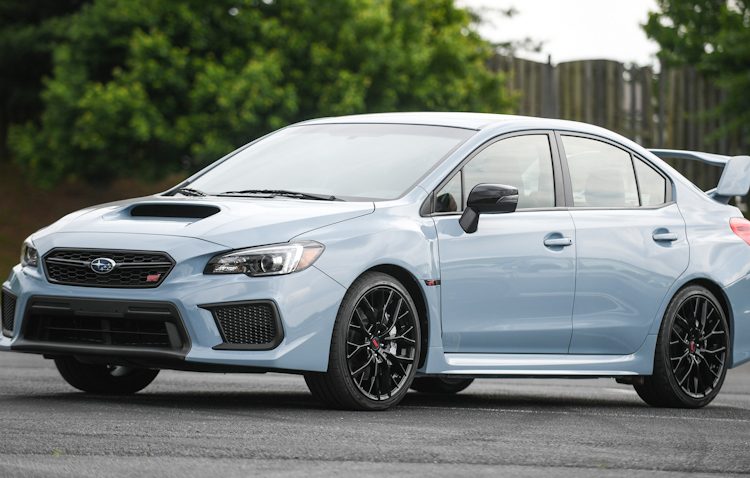 Subaru ra mắt WRX và WRX STI 2018 phiên bản đặc biệt Series.Gray