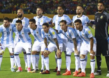 Top 9 đội tuyển có đồng phục đẹp nhất do Vogue bình chọn