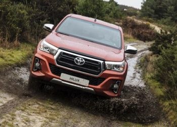 Lọt cửa Nghị định 116, xe bán tải dồn dập về Việt Nam