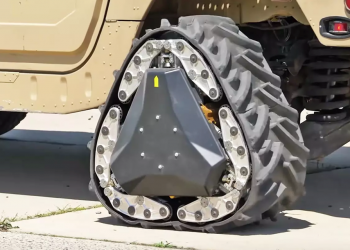 Công nghệ lốp “biến hình” của Mỹ giúp xe vượt mọi địa hình