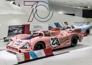 Khai mạc triển lãm đặc biệt 70 năm xe thể thao Porsche