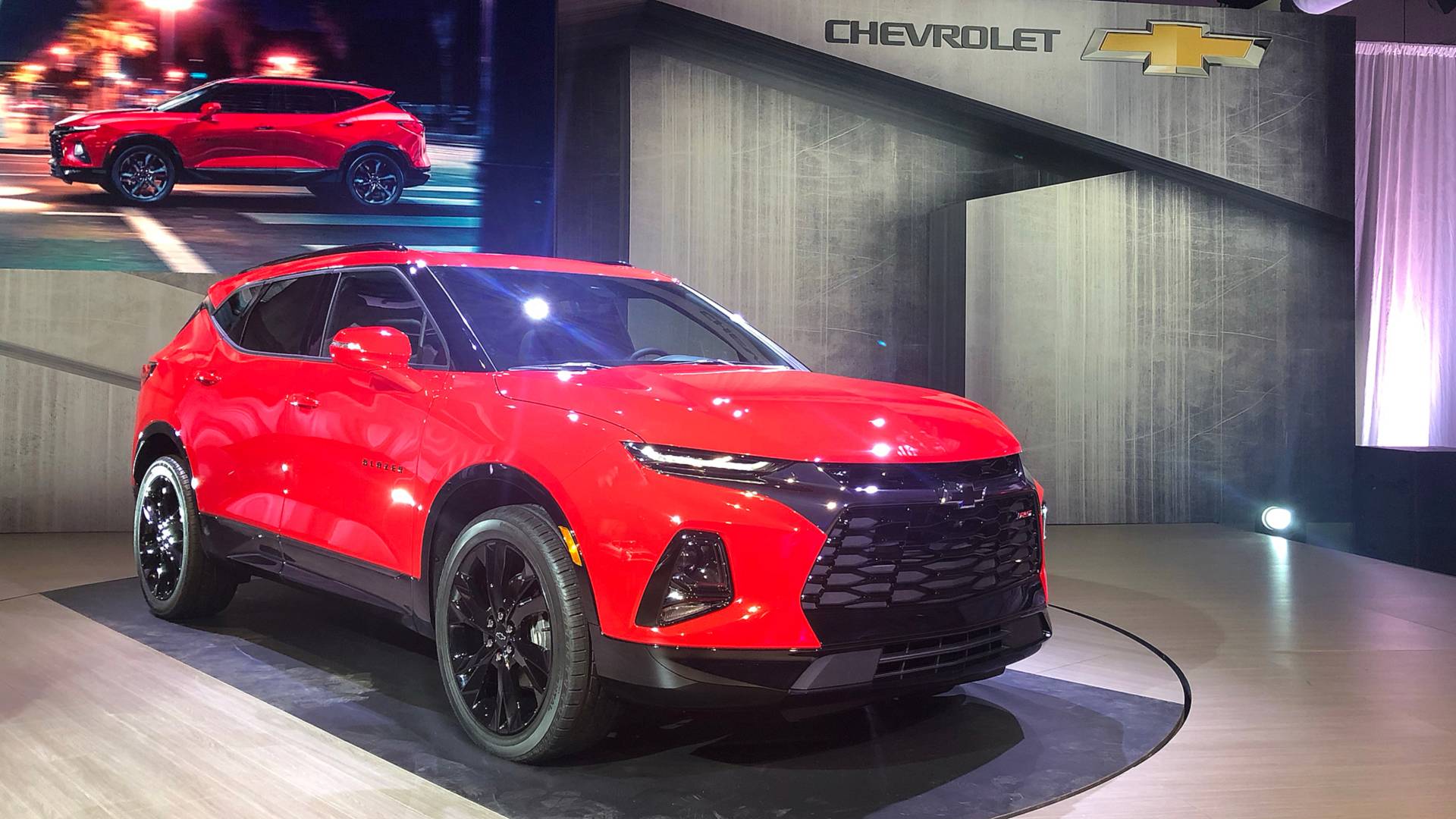 Chevrolet Blazer 2019 lộ diện: ngoại hình đậm chất thể thao, động cơ V6 300 mã lực