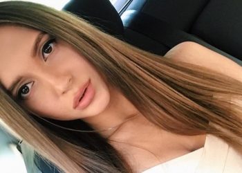 Bỏng mắt với nữ trọng tài bóng đá gợi cảm nhất nước Nga