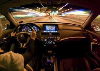 Nguyên nhân và cách xử lý khi ôtô mất trợ lực lái