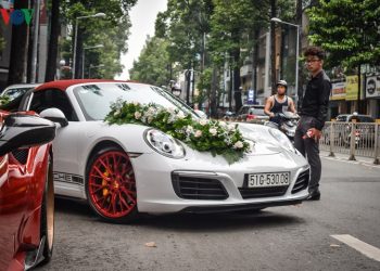 Hình ảnh dàn xe hoa triệu đô gây chú ý tại TP HCM