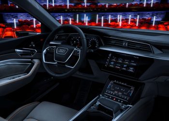 Audi E-Tron 2020 chính thức hé lộ những hình ảnh nội thất