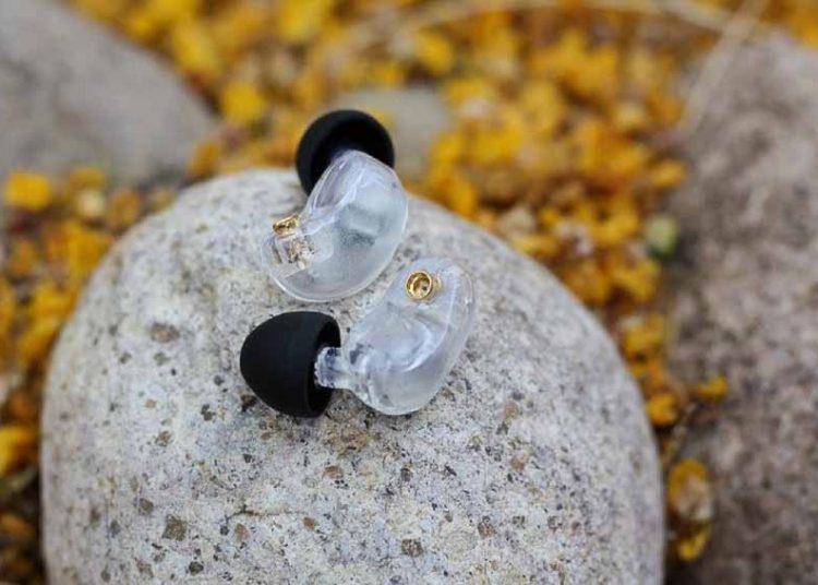 Brainwavz ra mắt tai nghe B200 với vỏ được in 3D hoàn toàn