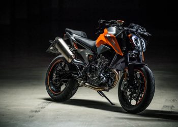KTM 790 Duke R 2018 - Phiên bản thể thao, trang bị phanh Brembo cao cấp
