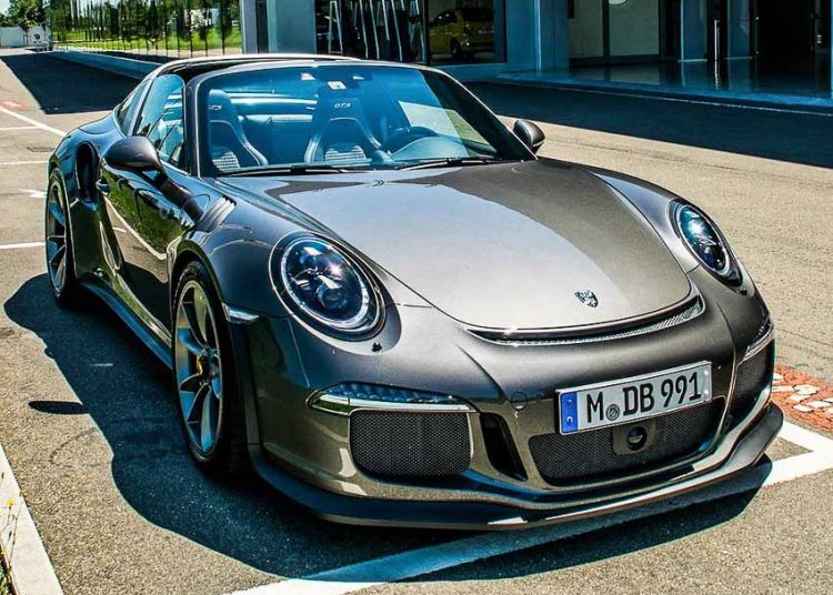 Mui trần Porsche 911 Targa “lên gân” với sức mạnh của 911 GT3