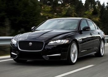 Mẫu sedan thể thao hạng sang Jaguar XF
