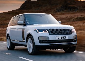 Range Rover 2019 lộ diện với sức mạnh động cơ mới, trang bị loạt công nghệ