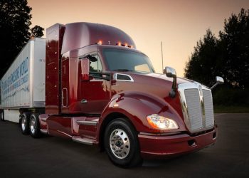 Toyota Portal Beta xe đầu kéo chạy pin nhiên liệu