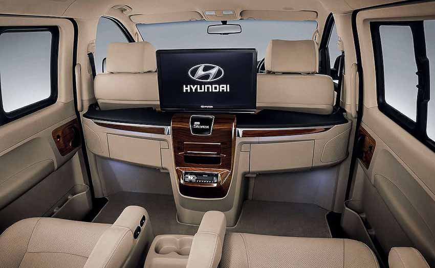 DN-minivan-hang-sang-Hyundai-Grand-Starex-2019-Tin-170818-3