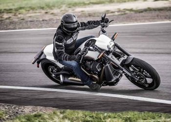 WLC-Harley-Davidson-FXDR-114-Tin-230818-1