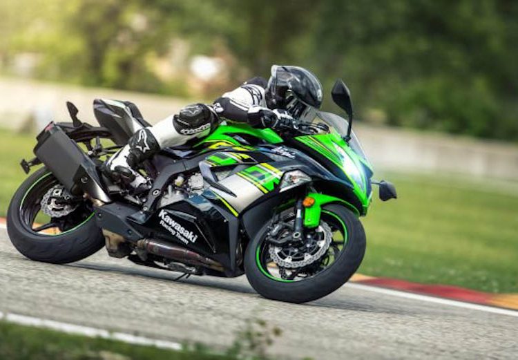 WLC-Kawasaki-ZX-6R-2019-se-chinh-thuc-trinh-lang-vao-thang-10-Tin-150818-5