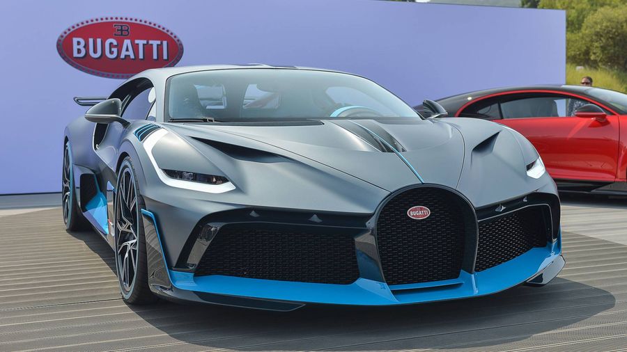 Vừa chính thức ra mắt với giá 5,8 triệu USD, 40 chiếc Bugatti Chiron Divo đã “cháy hàng”