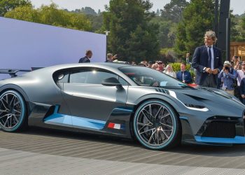 Vừa chính thức ra mắt với giá 5,8 triệu USD, 40 chiếc Bugatti Chiron Divo đã “cháy hàng”